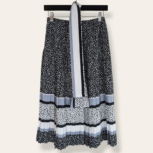 Pleated Polka Dot Skirt & Matching Scarf - Picture 5 of 6